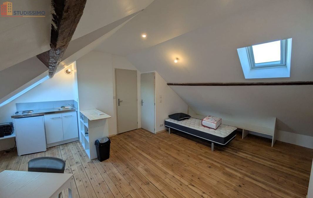 Studio meublé 25m² Blois - Meublé, DPE D - Photo 2