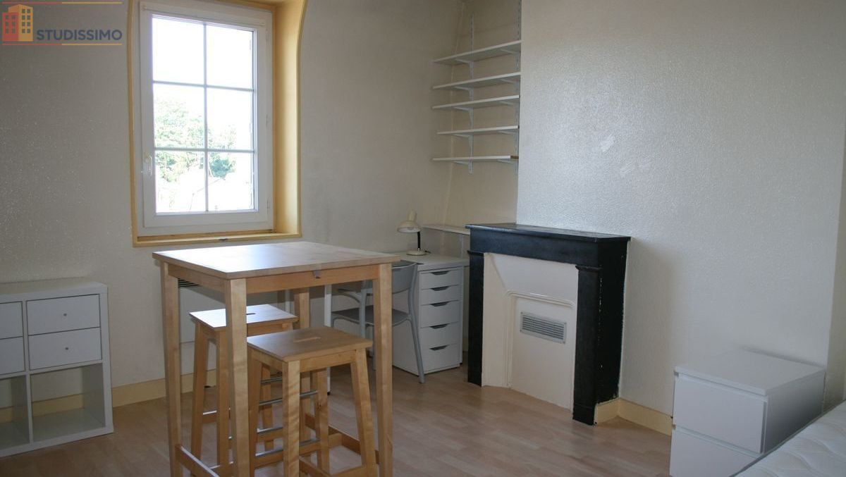 Studio meublé 25m² Blois centre - Proche gare et rues piétonnes - Photo 11