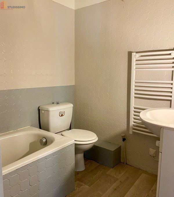 Studio meublé 36m² Blois centre - Grand, lumineux - Photo 6