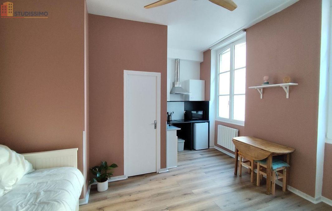 Studio 20m² Blois 41000 - Meublé, calme et lumineux - Photo 1