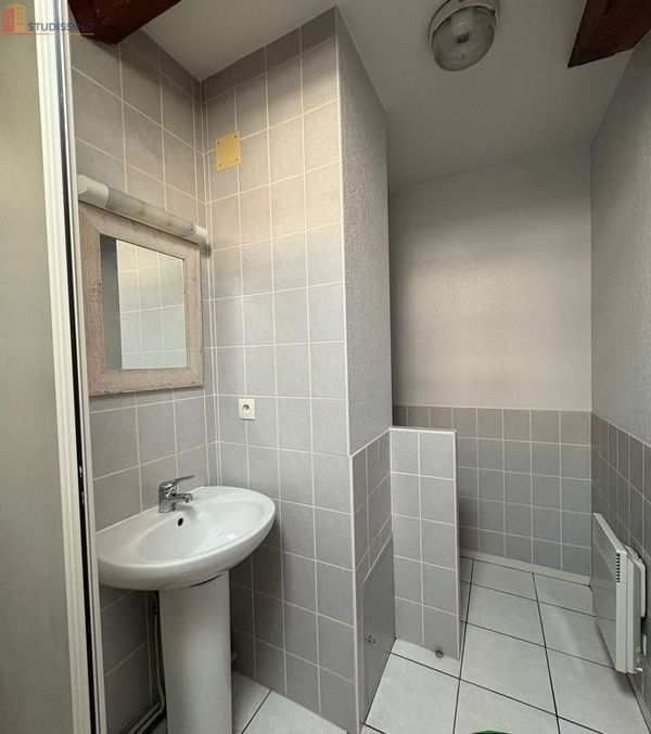 Studio 37m² Saint-Étienne 42000 - Meublé, DPE D - Photo 7
