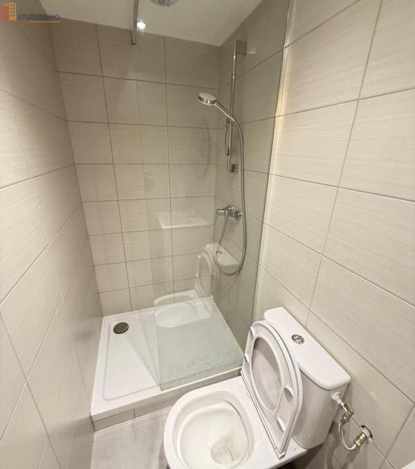 Studio meublé 11m² Saint-Étienne 42000 - Meublé, DPE C - Photo 9