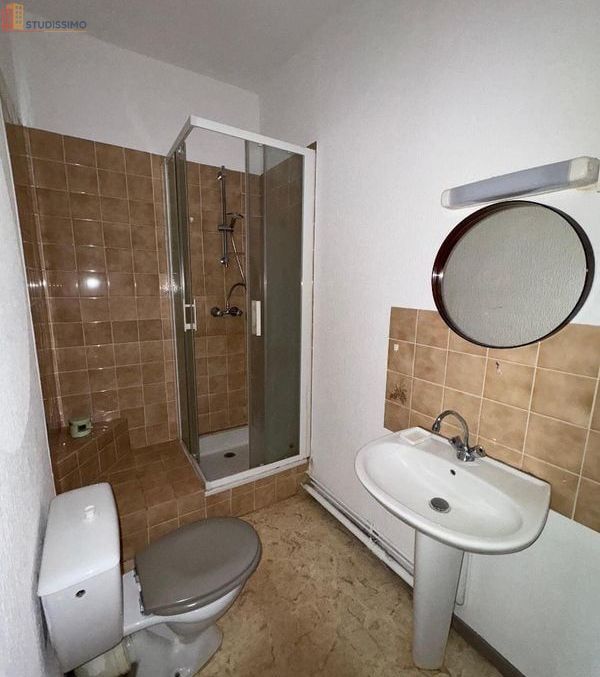 Studio meublé 15m² Saint-Étienne 42100 - Meublé, 1er étage - Photo 3