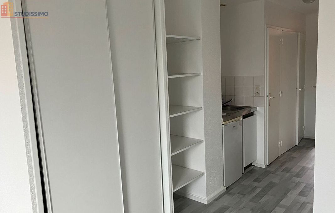 Studio 31m² Roanne - Lumineux, 2e étage - Photo 3
