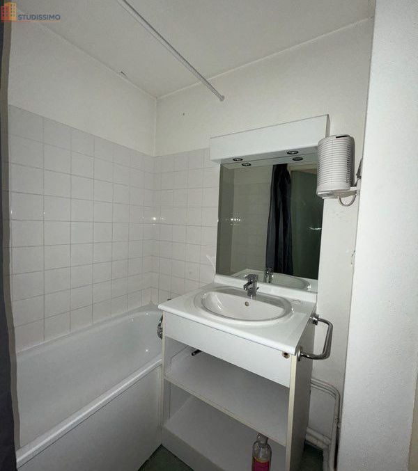 Studio 19m² Saint-Étienne 42100 - Meublé, centre-ville - Photo 1