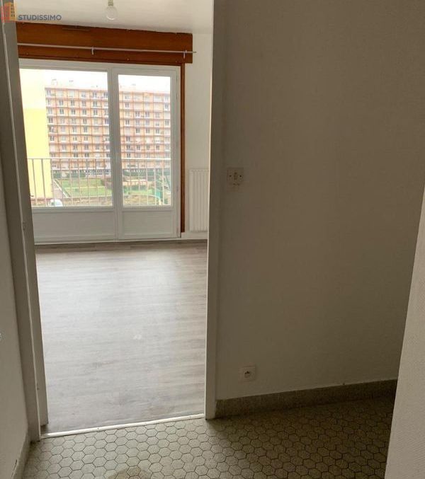 Studio 28m² Saint-Étienne 42000 - Photo 5