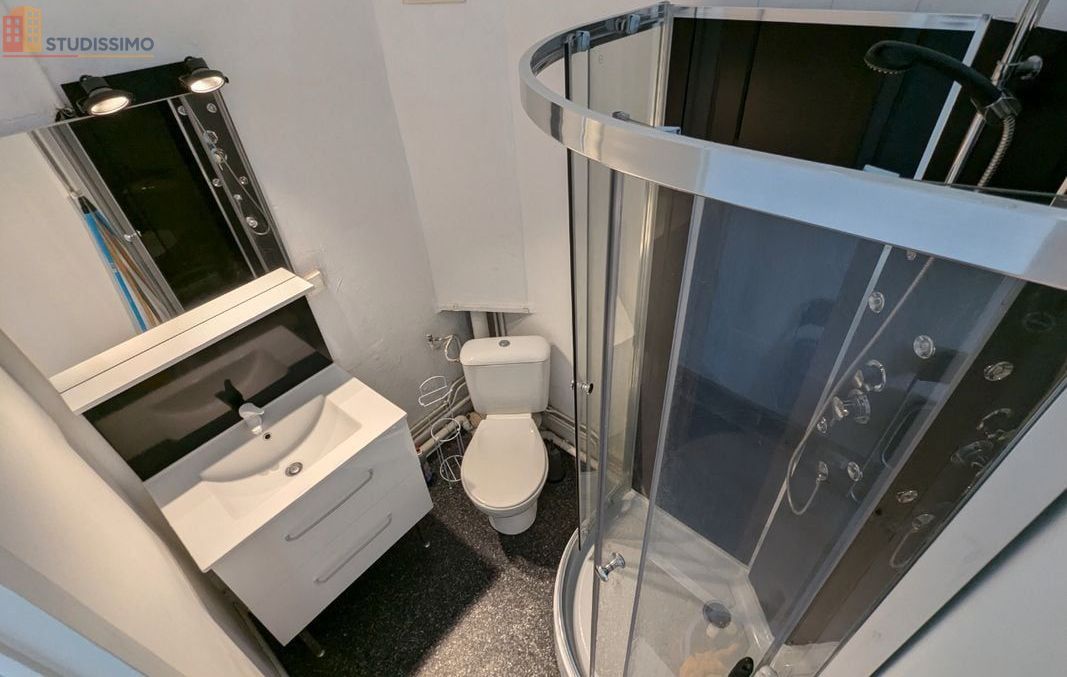 Studio meublé 20m² Saint-Étienne centre - Proche hôtel de ville - Photo 2