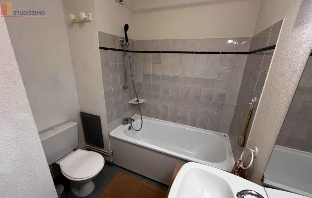Studio 18m² Saint-Étienne 42100 - Meublé, 2e étage - Photo 2