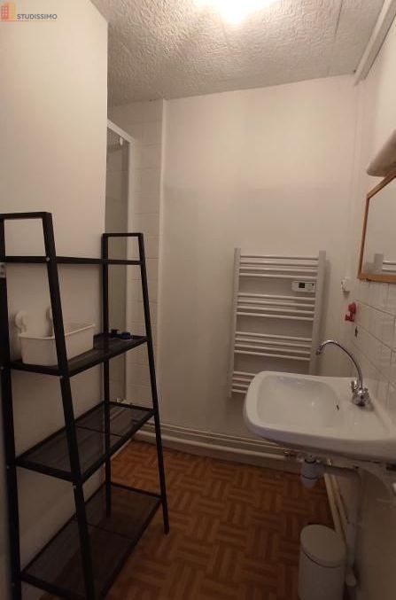 Studio meublé 32m² Saint-Étienne 42000 - Meublé, 4e étage - Photo 24