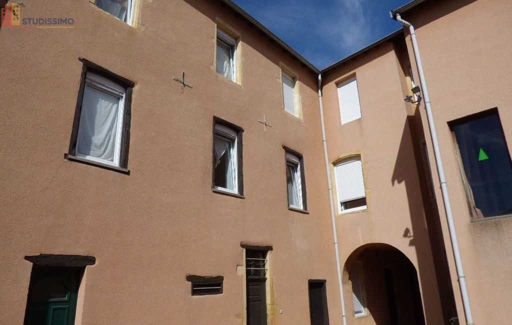 Studio 30m² Roanne 42300 - Photo 2