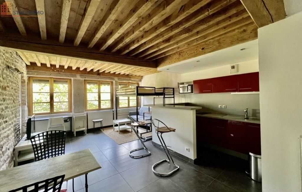 Studio meublé 30m² Saint-Étienne 42000 - Meublé, 3e étage - Photo 2