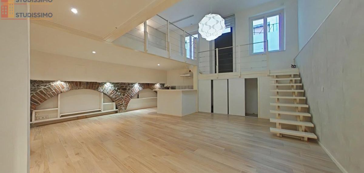 Studio 54m² Saint-Étienne 42000 - Photo 16