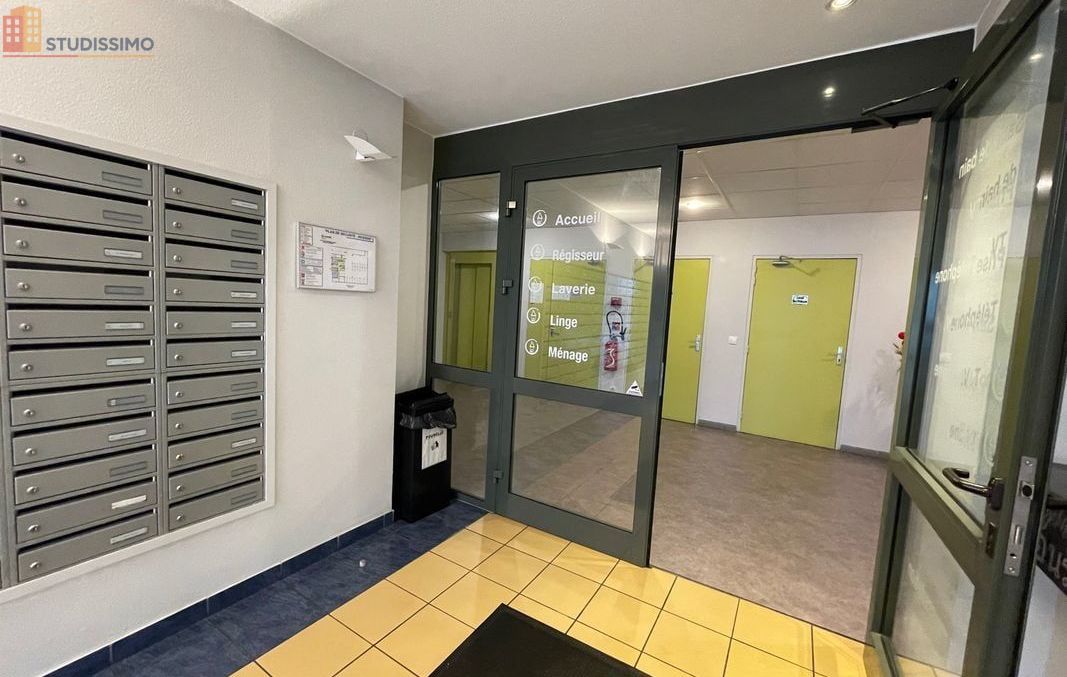 Studio meublé 19m² Saint-Étienne 42000 - Meublé, 3e étage - Photo 10