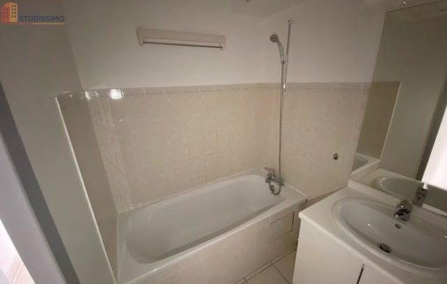 Studio 31m² Saint-Étienne 42100 - Photo 2