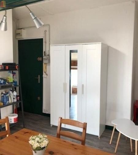 Studio 18m² Saint-Étienne 42000 - Meublé, 4e étage - Photo 1