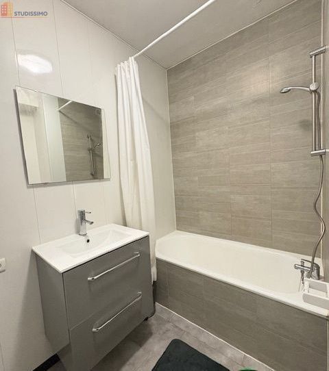 Studio meublé 43m² Saint-Étienne 42100 - Meublé - Photo 11