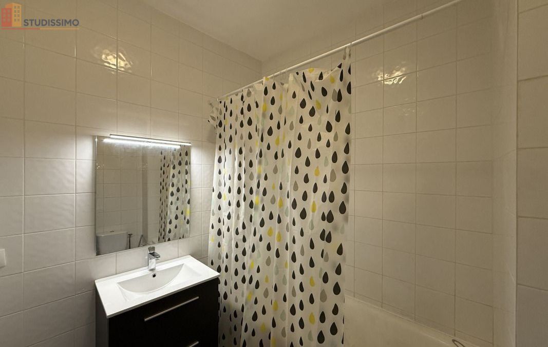 Studio meublé 37m² Saint-Étienne 42000 - Meublé, 2e étage - Photo 7