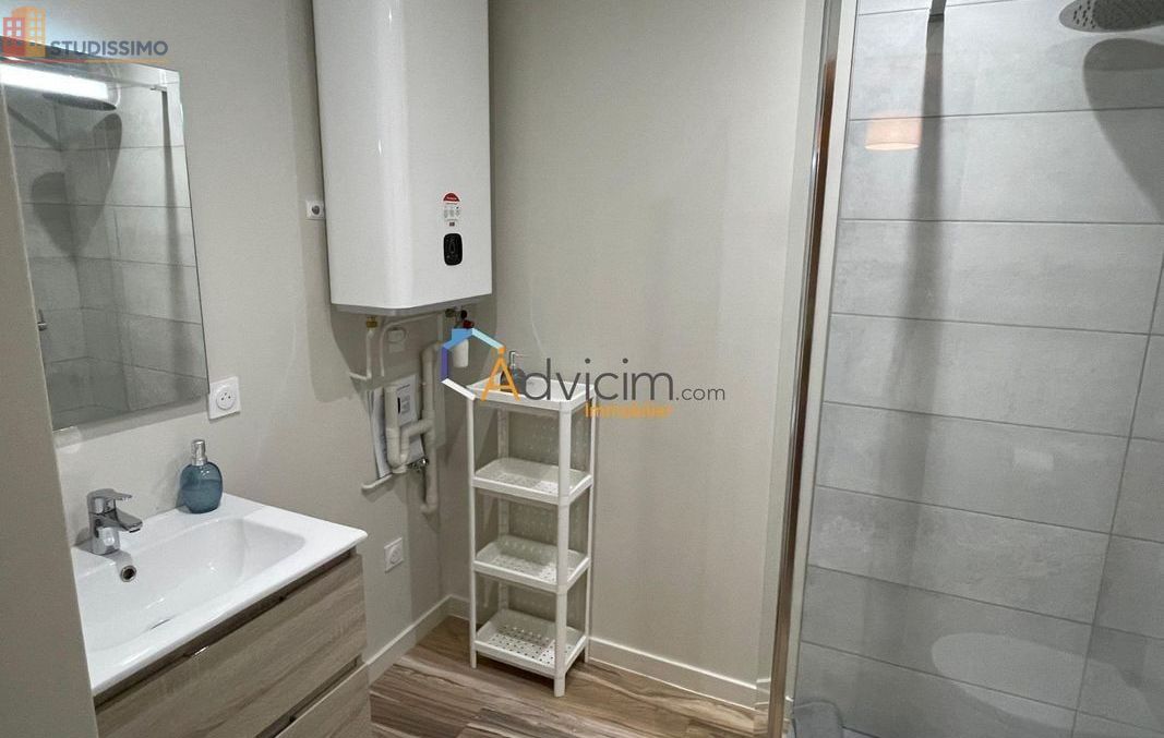 Studio meublé 23m² Saint-Chamond - Meublé, DPE C - Photo 3