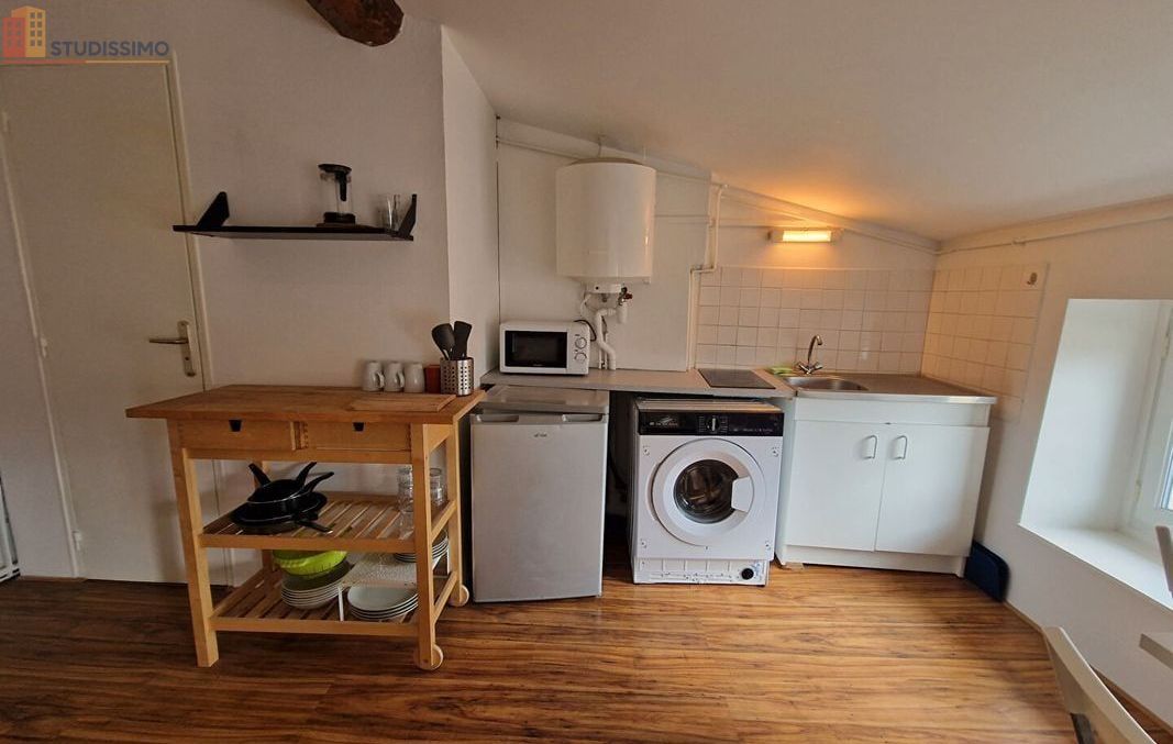 Studio meublé 19m² Saint-Étienne 42000 - Meublé, dernier étage - Photo 25