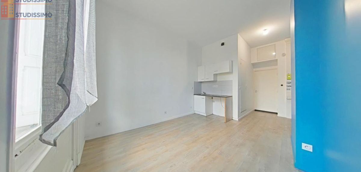 Studio 18m² Saint-Étienne - DPE D - Photo 9