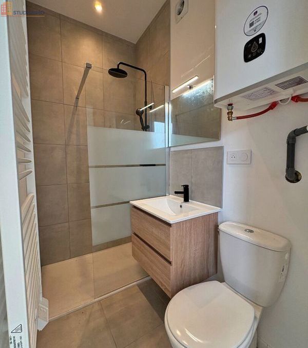 Studio 19m² Riorges 42153 - Photo 4