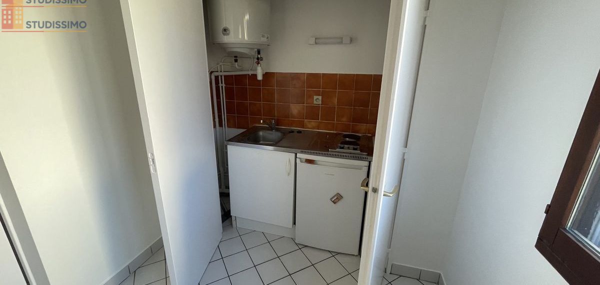 Studio 28m² Saint-Étienne 42000 - Photo 12