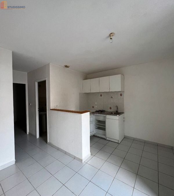Studio 30m² Roanne - DPE D - Photo 25