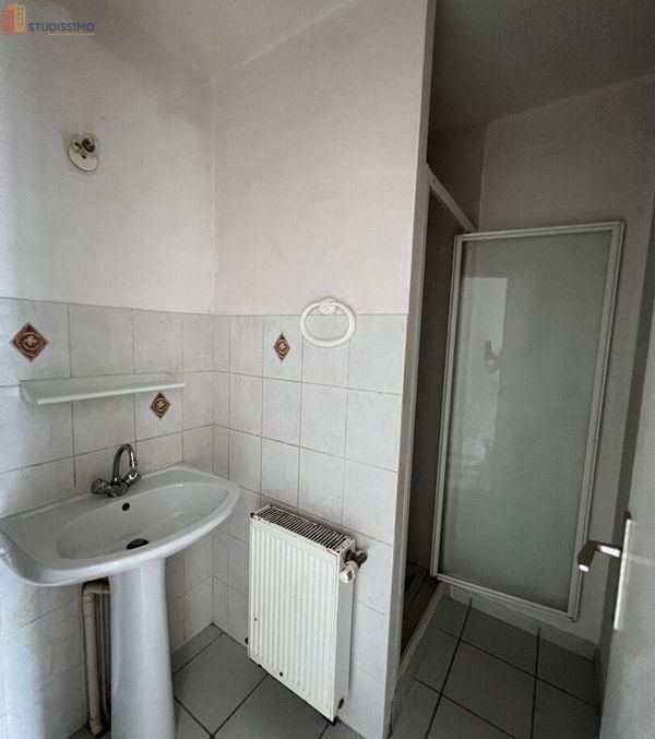 Studio 30m² Roanne - DPE D - Photo 4