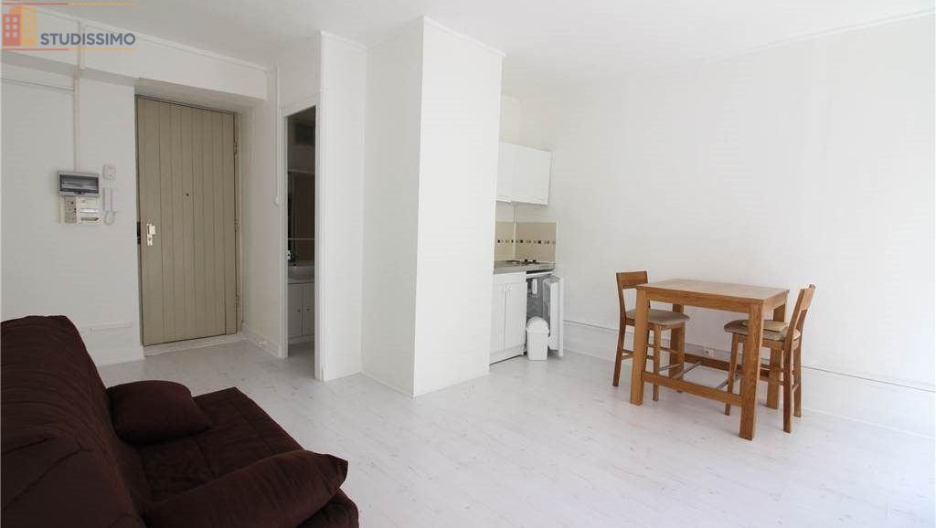 Studio meublé 24m² Saint-Étienne 42000 - Meublé, 1 pièce - Photo 4
