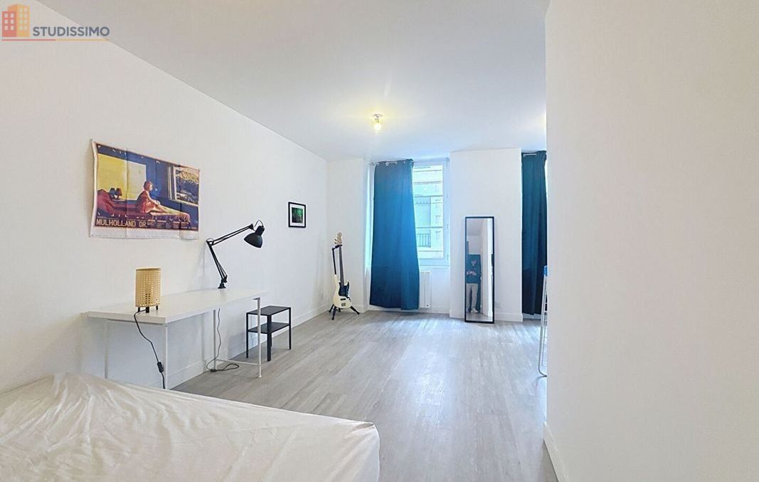 Studio meublé 25m² Saint-Étienne 42100 - Meublé, 1er étage - Photo 8