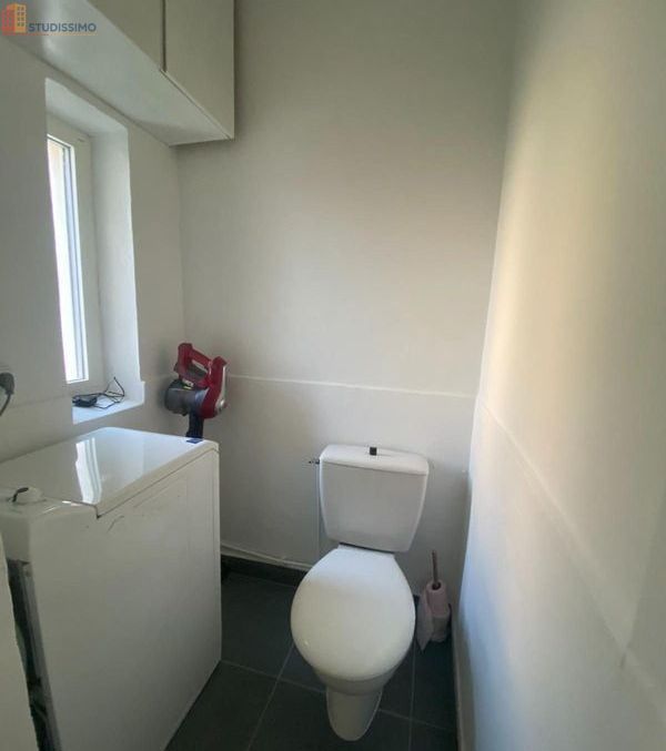 Studio meublé 31m² Saint-Étienne 42100 - Meublé, 1er étage - Photo 26