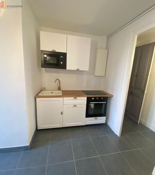 Studio meublé 31m² Saint-Étienne 42100 - Meublé, 1er étage - Photo 23