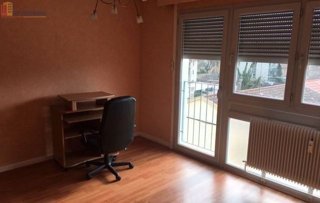 Studio 35m² Roanne 42300 - Dernier étage, lumineux - Photo 1
