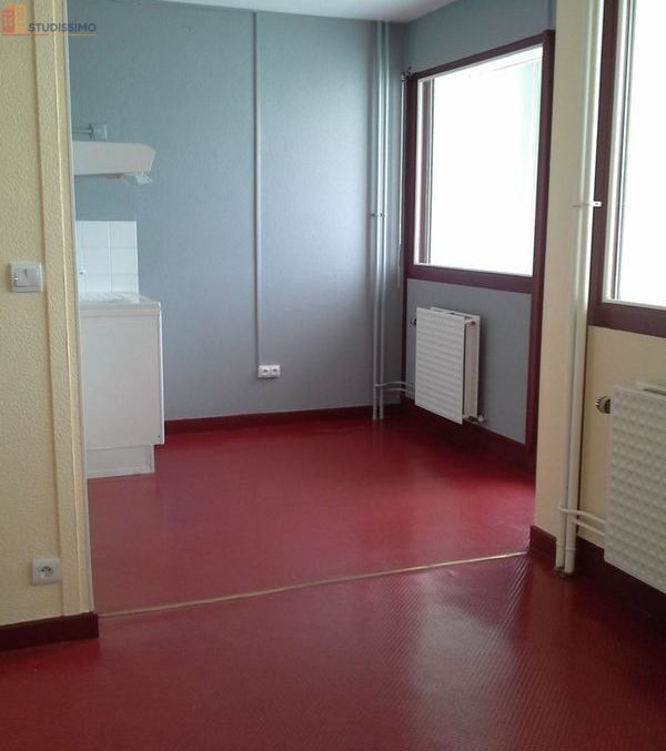 Studio 33m² Roanne - DPE C, 1er étage - Photo 4