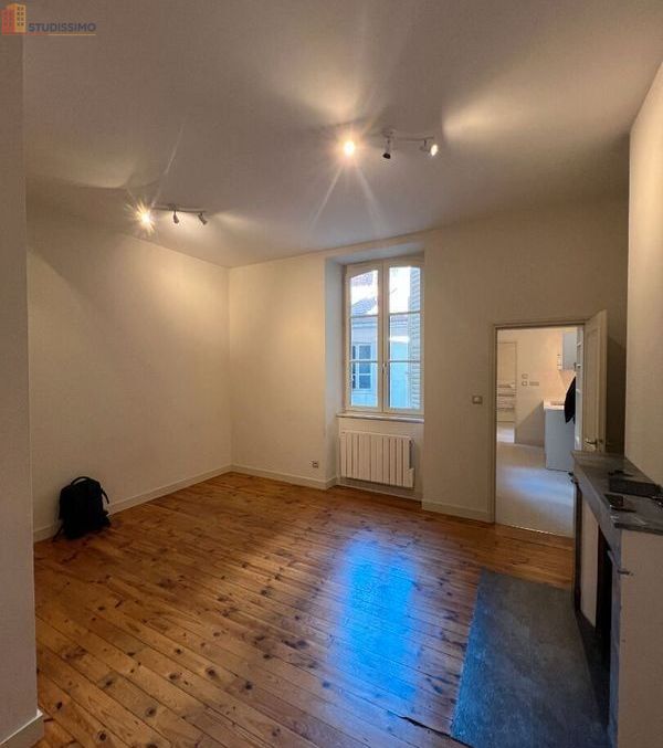 Studio 35m² Roanne - Lumineux, 1er étage - Photo 24