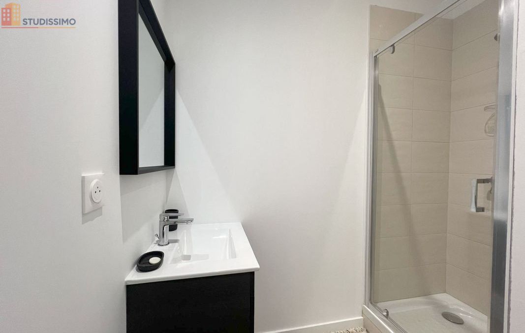 Studio 18m² Saint-Étienne 42100 - Meublé, 2e étage - Photo 5