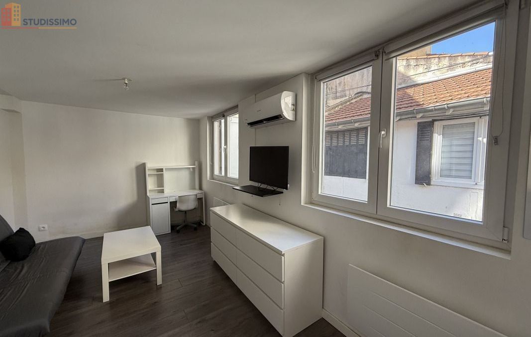 Studio meublé 26m² Saint-Étienne - Meublé, DPE D - Photo 17
