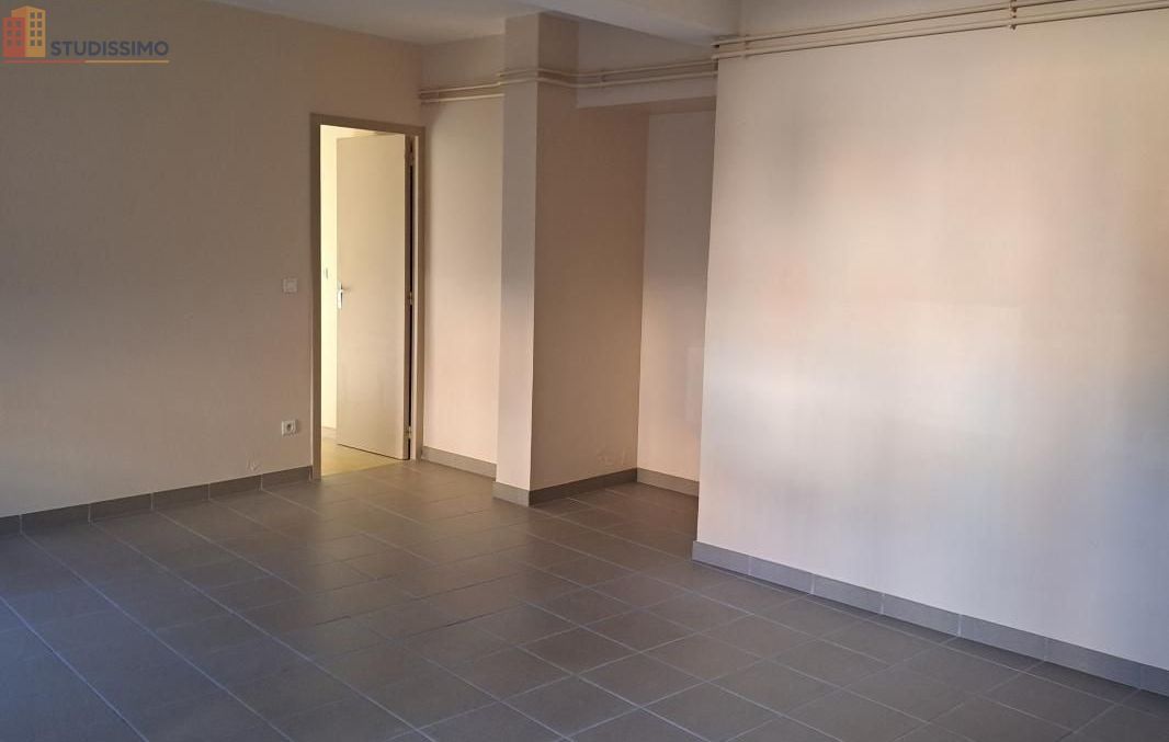 Studio 35m² Charlieu 42190 - Photo 9