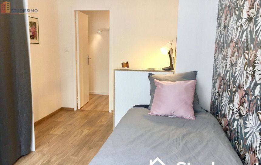 Studio 12m² Saint-Étienne 42000 - Meublé, DPE C - Photo 2