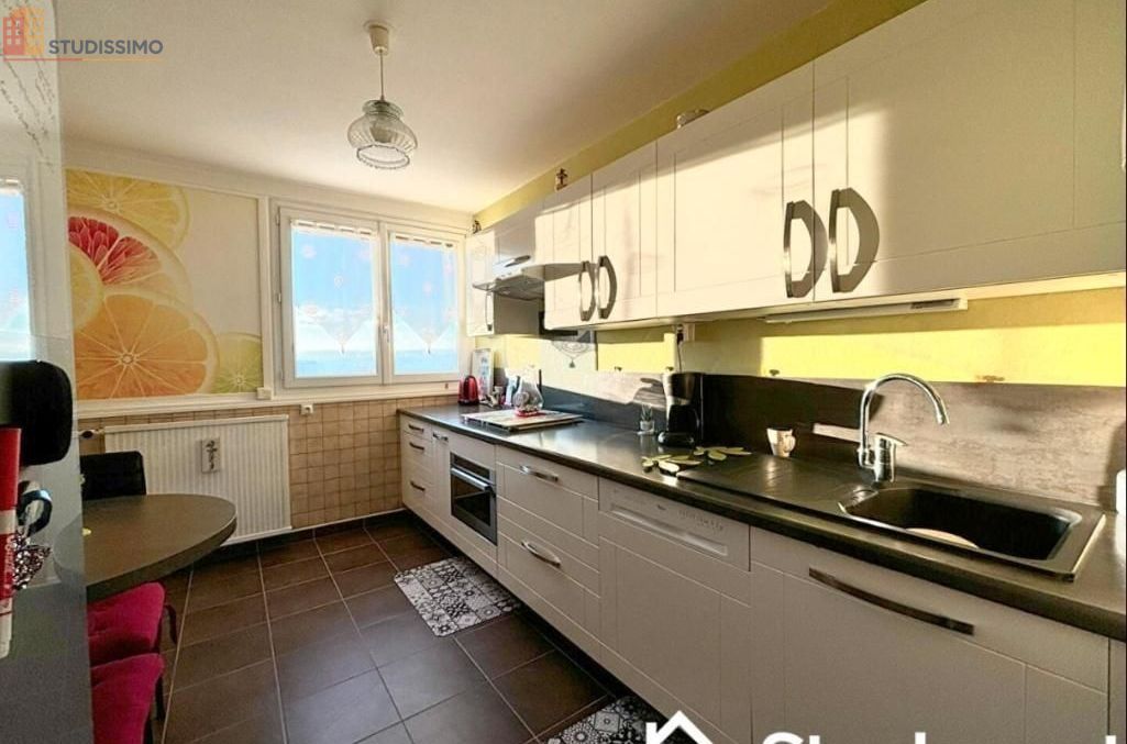 Studio 97m² Saint-Étienne 42100 - Meublé, étage élevé - Photo 24