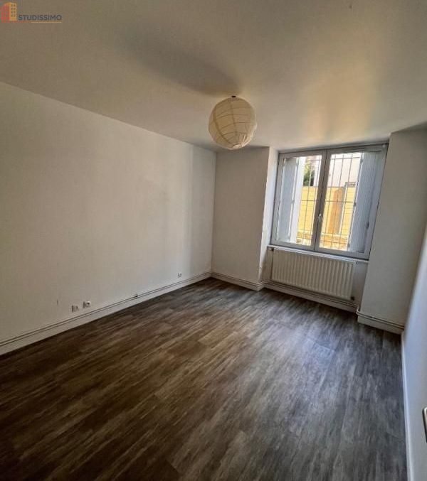 Studio 71m² Saint-Étienne 42100 - Photo 3