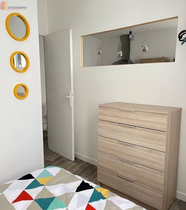 Studio meublé 22m² Saint-Étienne centre - Meublé, proche commerces - Photo 14