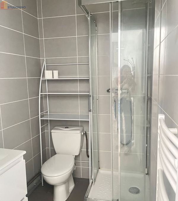 Studio meublé 22m² Saint-Étienne centre - Meublé, proche commerces - Photo 13