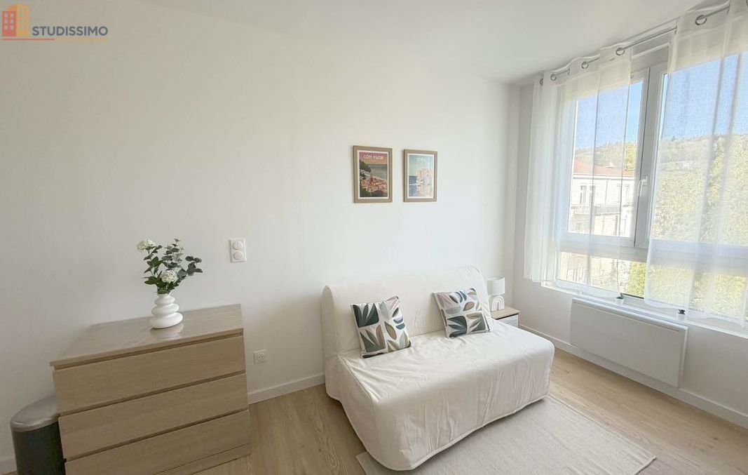 Studio 20m² Saint-Étienne 42100 - Meublé, dernier étage - Photo 10