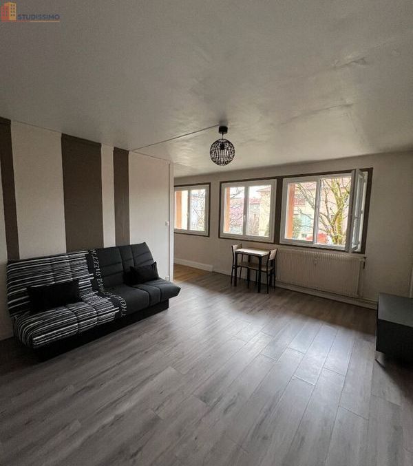 Studio à Roanne