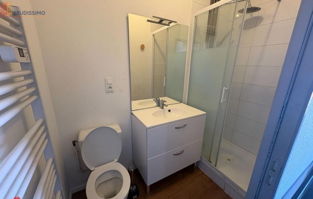 Studio meublé 30m² Roanne - Lumineux - Photo 2