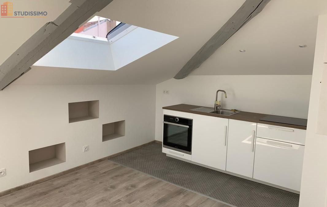 Studio 17m² Saint-Étienne 42000 - Étage élevé, DPE C - Photo 3