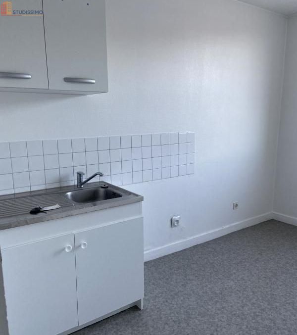 Studio 30m² Saint-Étienne 42000 - Étage 2 - Photo 8