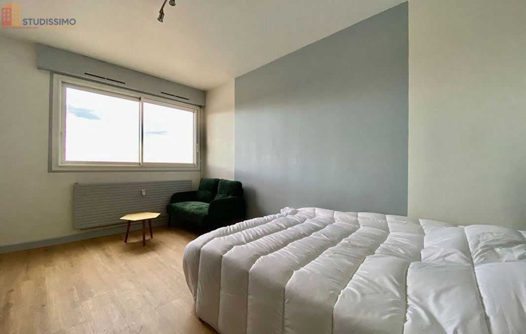 Studio meublé 30m² Roanne 42300 - En dernier étage, lumineux - Photo 3