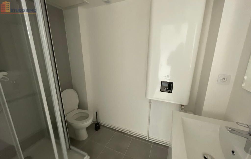 Studio meublé 12m² Saint-Étienne 42000 - Meublé, 4e étage - Photo 1